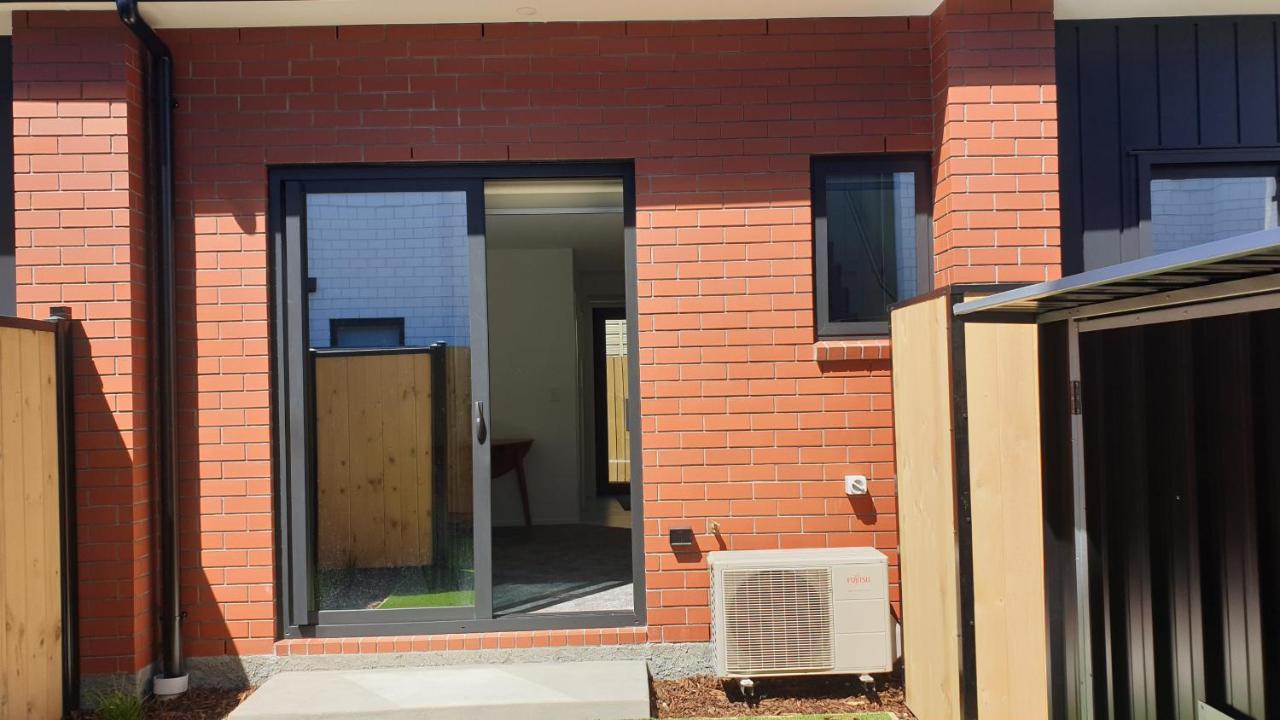 Modern Loft In Christchurch Cbd With Private Courtyard Eksteriør billede